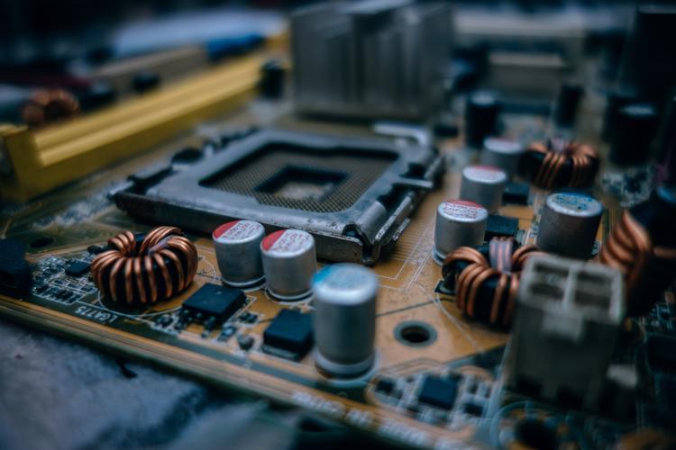 2025 Electronic Components Market: Opportunities and Challenges under the Wave of Technology